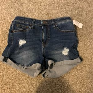 Ripped Jean shorts